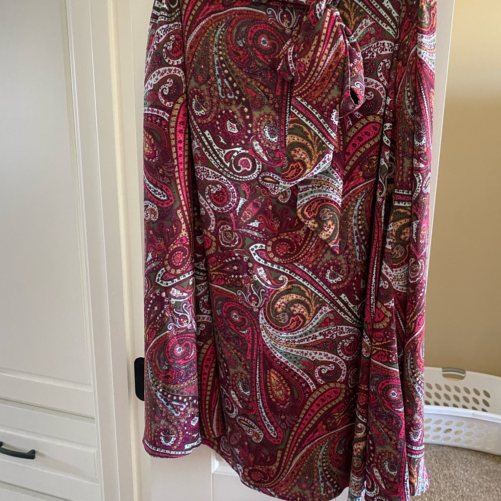 Talbot’s Paisley print flowing satin a-line skirt with sash and elastic waist